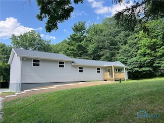 255 W County Road 6, Tiffin, OH 44883