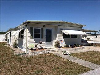 603 63rd Ave W Unit J9, Bradenton, FL 34207