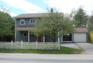 1059 N Hoosac Rd, Williamstown, MA 01267