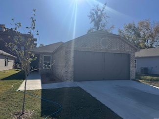 10920 Mason Dr, North Little Rock, AR 72113