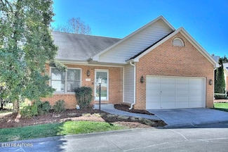 10046 Mccormick Place, Knoxville, TN 37923