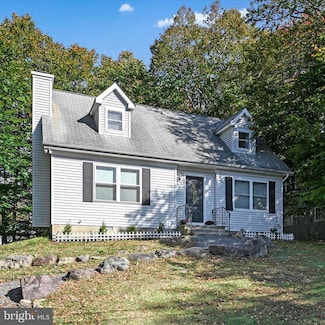 8580 Bumble Bee Way, Tobyhanna, PA 18466