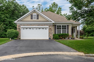 26 Woodstock Ct, Jackson, NJ 08527