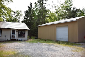 1467 N Black River Rd, Cheboygan, MI 49721
