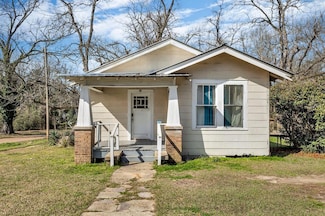 1031 Avenue C, McComb, MS 39648