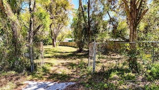 9240 Creston Ave, New Port Richey, FL 34654
