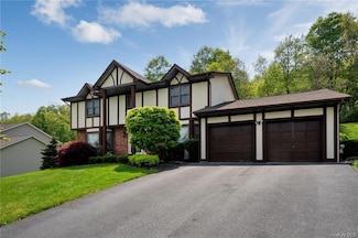 81 Jefferson St, Highland Mills, NY 10930