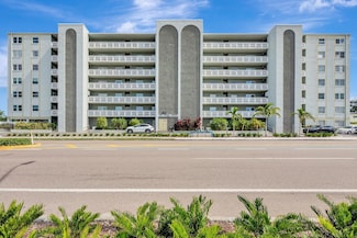 7321 Central Ave Unit 303, Saint Petersburg, FL 33710