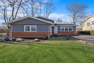 3508 Maple Ln, Hazel Crest, IL 60429