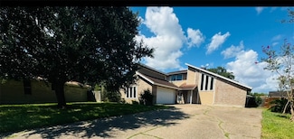 13317 Scenic Cir, Corpus Christi, TX 78410