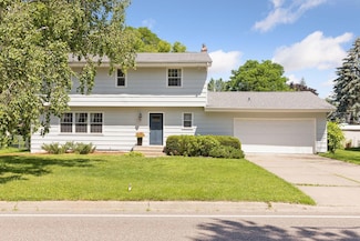 1797 Skillman Ave W, Saint Paul, MN 55113