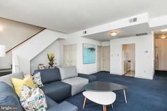 1 W Henrietta St Unit D, Baltimore, MD 21230