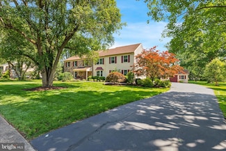 1015 Pheasant Meadow Rd, Blue Bell, PA 19422