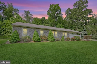 4748 Ridge Rd, Elizabethtown, PA 17022