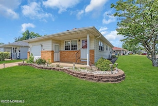68 Barbados Dr S, Toms River, NJ 08757
