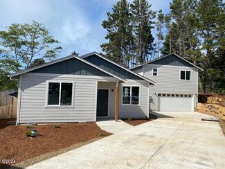 3432 SE 35th Ct, Lincoln City, OR 97367