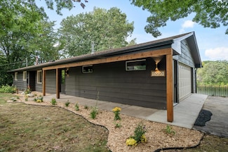 8996 154th St W, Prior Lake, MN 55372