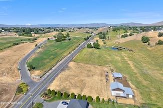 11001 Orchard Ave, Yakima, WA 98908