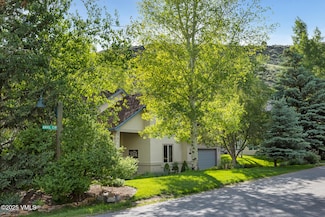 2 Anvil Cir, Edwards, CO 81632