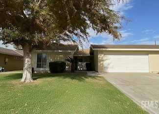 6000 Cypress Point Dr, Bakersfield, CA 93309