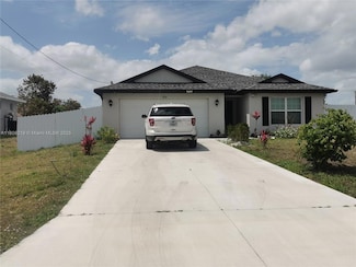 2116 NE 5th Place, Cape Coral, FL 33909