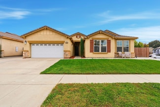 2605 Hoyt Ave, Tulare, CA 93274