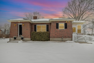 732 Lone Oak Dr, Taylor Mill, KY 41015