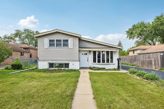 329 E Jefferson St, Bensenville, IL 60106