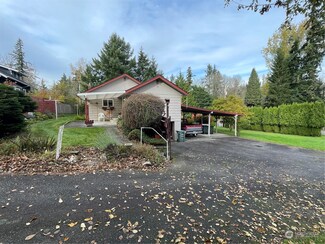 1335 Roland St, Bellingham, WA 98229