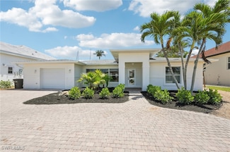18195 Cutlass Dr, Fort Myers Beach, FL 33931