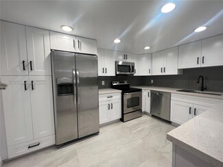 16400 Golf Club Rd Unit 204, Weston, FL 33326