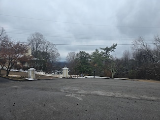 1521 Sunset Dr, Signal Mountain, TN 37377