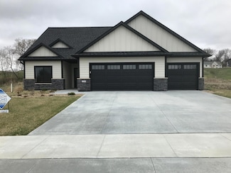1310 Falstone Alcove NE, Byron, MN 55920
