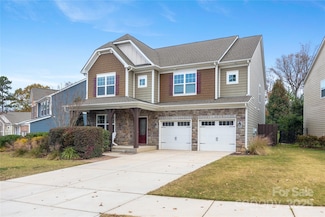 142 Cherry Bark Dr, Mooresville, NC 28117