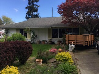 15326 Interlake Ave N, Shoreline, WA 98133