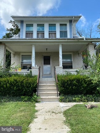 609 W Main St, Leesport, PA 19533