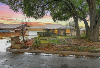 1020 Springfield St, Mansfield, TX 76063