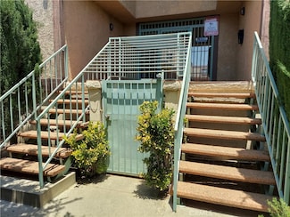 15527 Parthenia St Unit 18, North Hills, CA 91343
