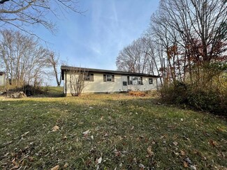 811 Grubmore Rd, Marion, VA 24354