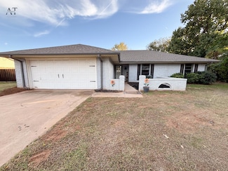 1302 Danberry St, Burkburnett, TX 76354