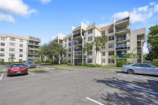 6190 Woodlands Blvd Unit 302, Tamarac, FL 33319