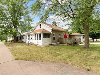 531 N Park Ave, Warsaw, IN 46580