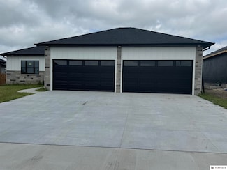 7810 Augustine Ave, Grant, NE 68516