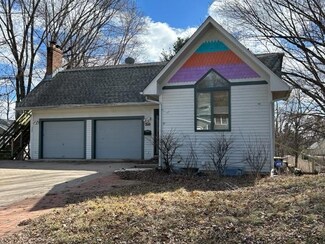 309 Saint Croix Ave W, Stillwater, MN 55082