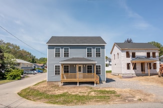 16 Red Bridge Rd, North Grosvenordale, CT 06255