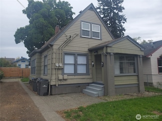 1511 9th St Unit B, Bremerton, WA 98337
