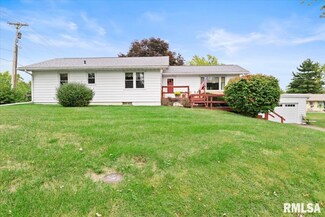 3 Palomino Rd, Springfield, IL 62702