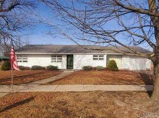 102 W Quincy St, Lewistown, MO 63452