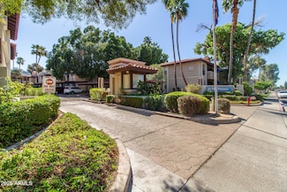 7557 N Dreamy Draw Dr, Phoenix, AZ 85020