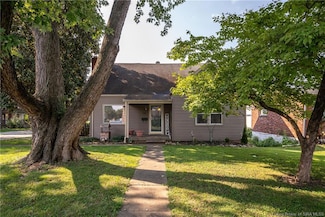 220 W Adams Ave, Clarksville, IN 47129